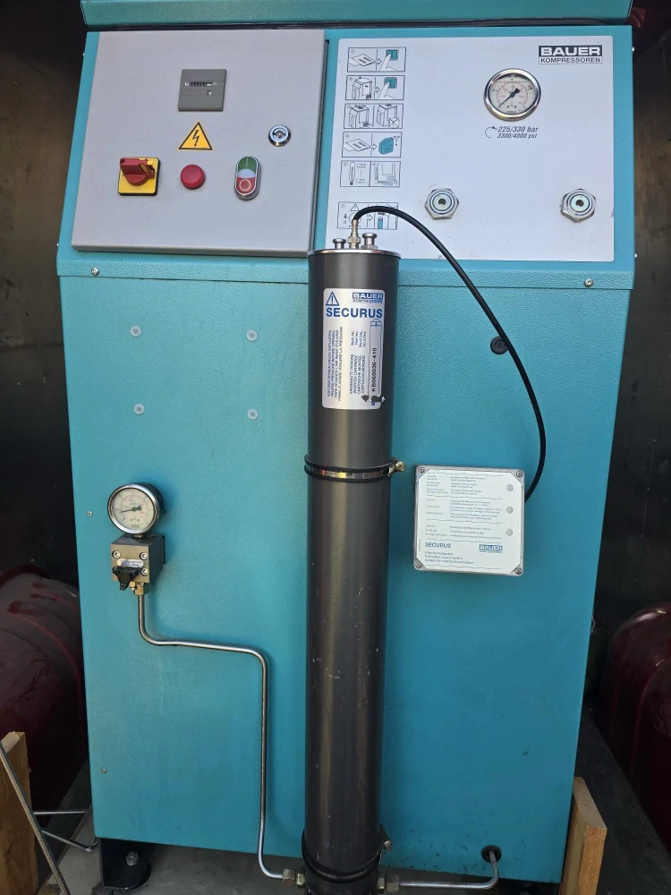 Vysokotlakový kompresor BAUER MV120-5.5-2